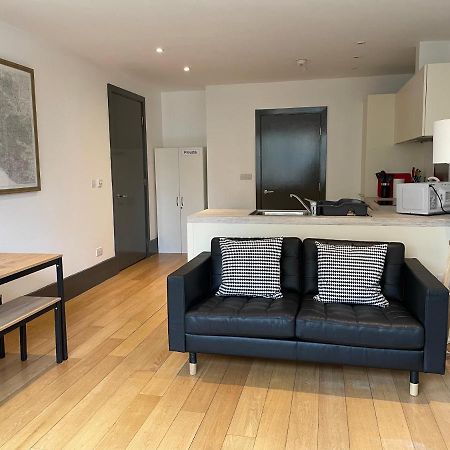 Liverpool City Princes Dock Apartment Extérieur photo